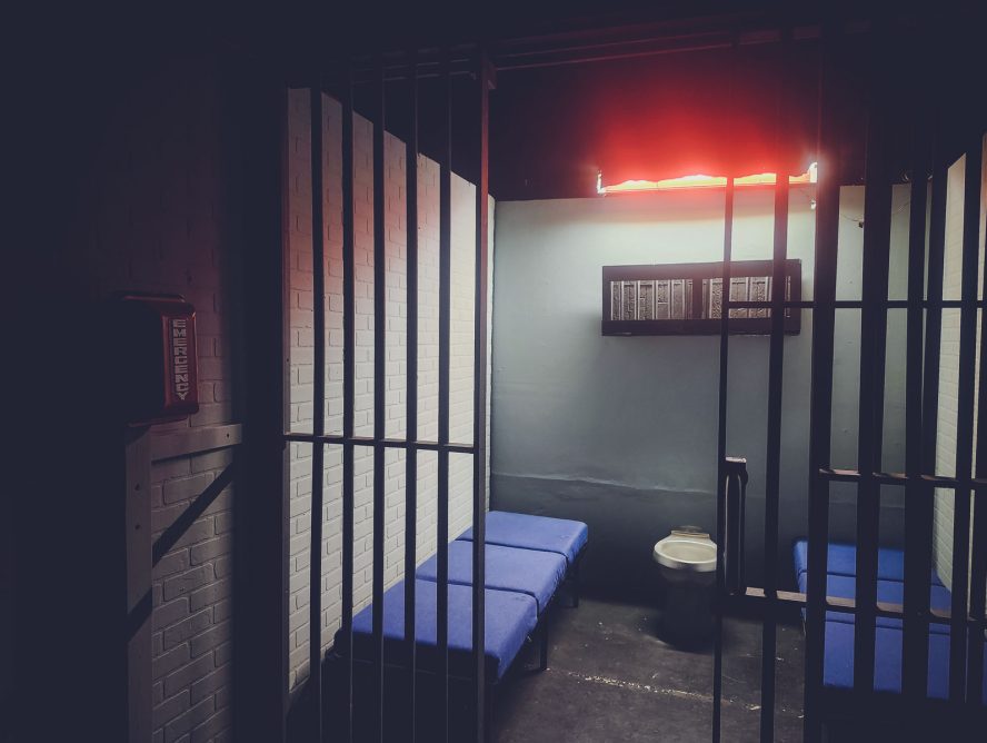 Jail-set-02